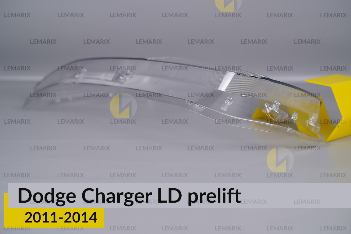 Скло фари Dodge Charger LD (2011-2014) дорест праве