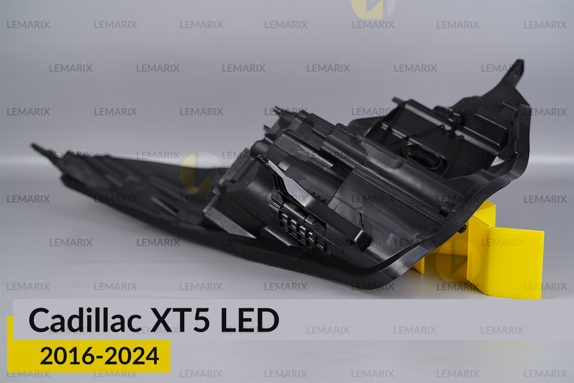 Корпус фари Cadillac XT5 LED (2016-2024) правий