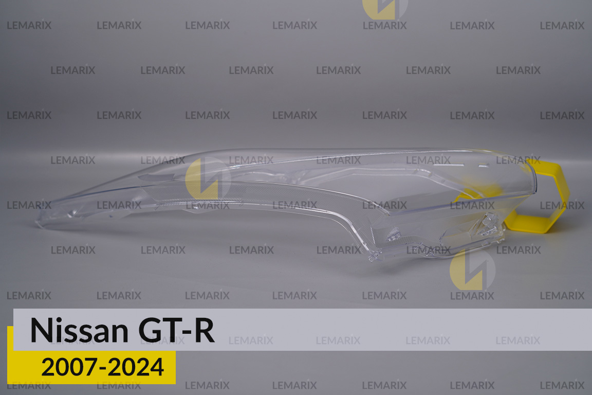 Скло фари Nissan GT-R (2007-2024) праве