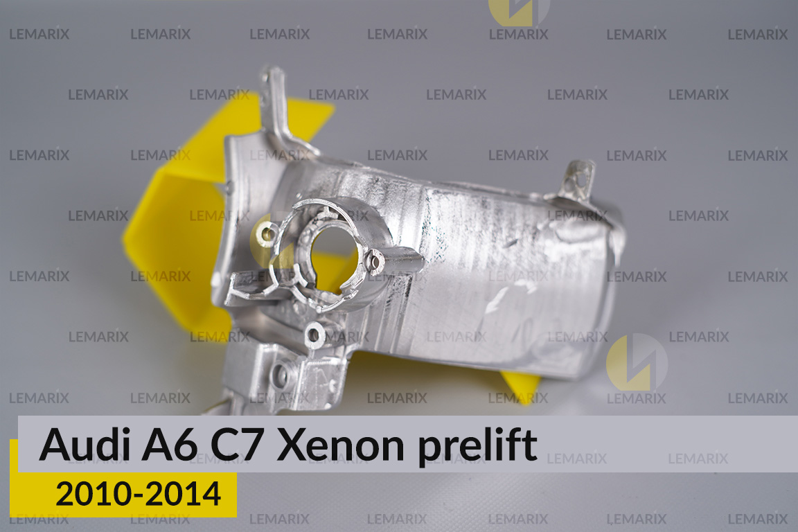 Хромований відбивач поворотника Audi A6 C7 Xenon (2010-2014) дорест лівий