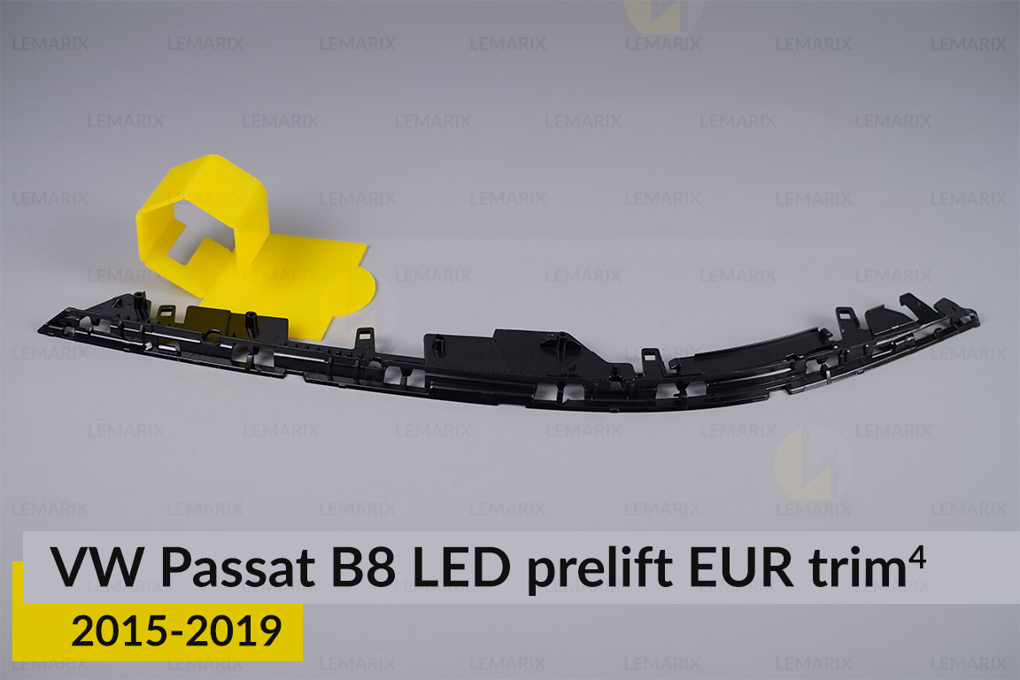Хромована накладка на фари VW Volkswagen Passat B8 LED EUR (2015-2019) дорест на 4 деталі ліва