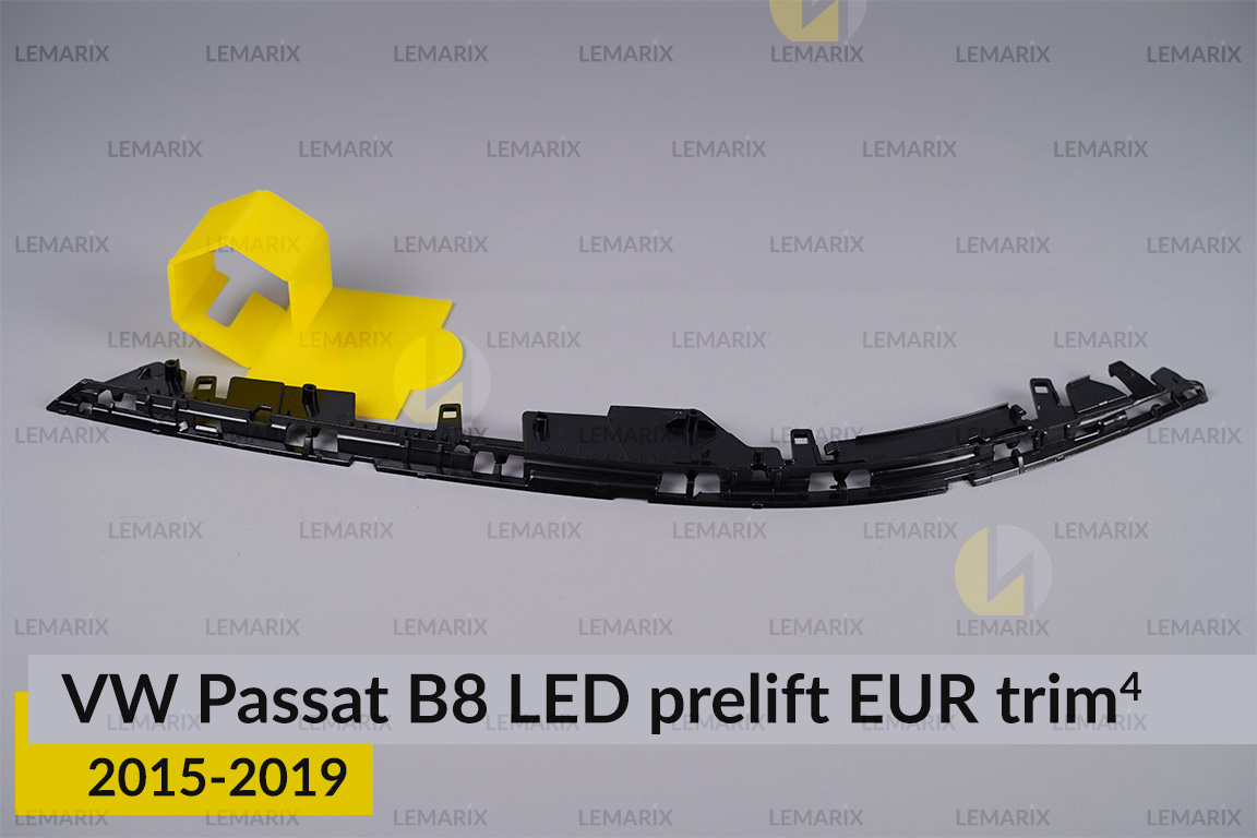 Хромована накладка на фари VW Volkswagen Passat B8 LED EUR (2015-2019) дорест на 4 деталі ліва