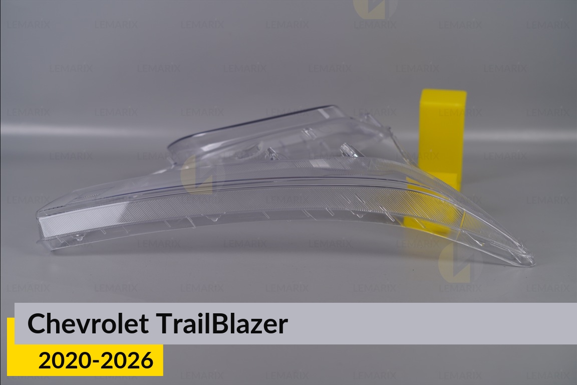Скло фари Chevrolet TrailBlazer (2020-2026) праве