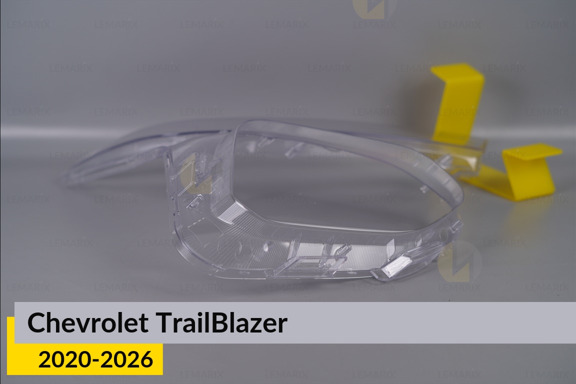 Скло фари Chevrolet TrailBlazer (2020-2026) праве