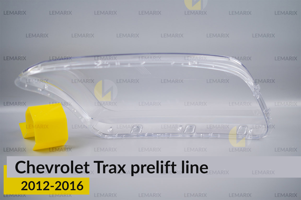 Скло фари Chevrolet Trax (2012-2016) полоски дорест ліве