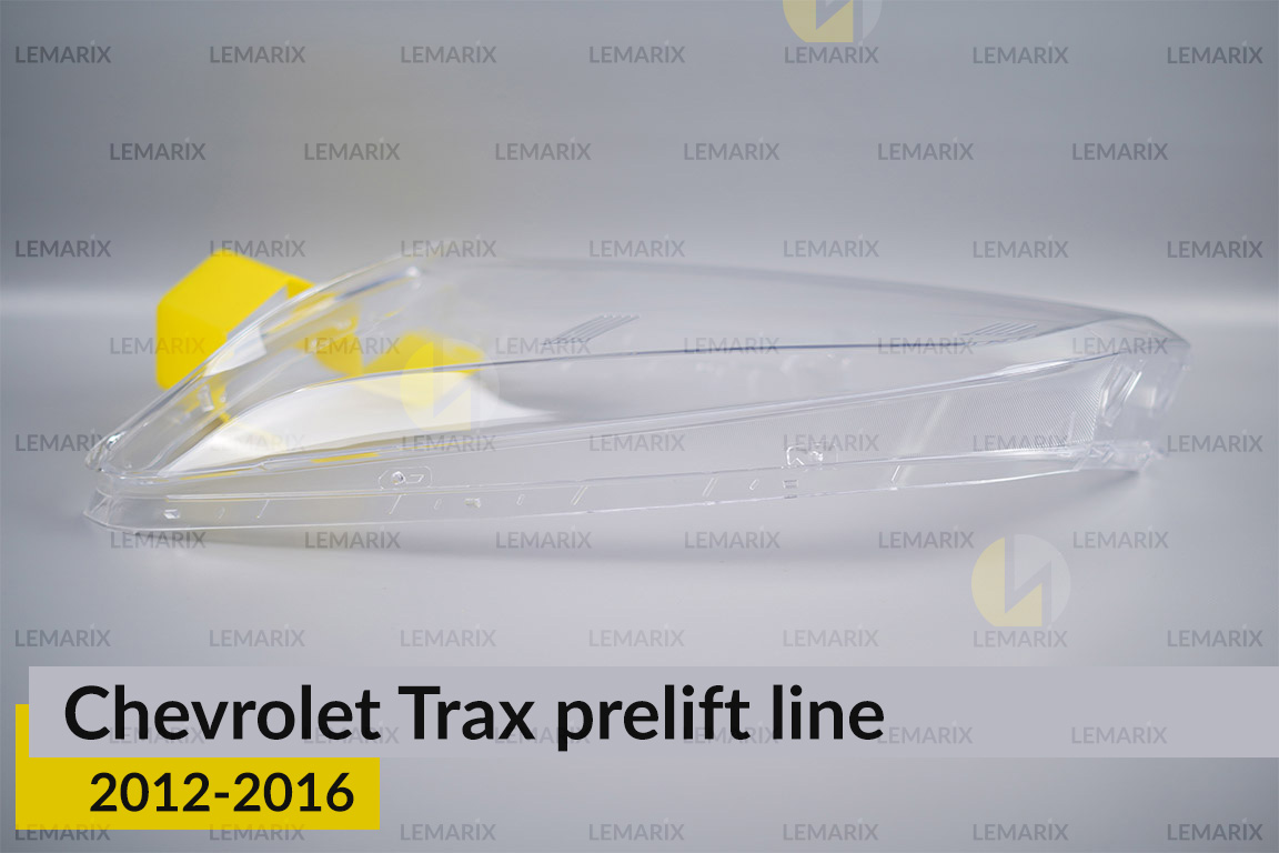 Скло фари Chevrolet Trax (2012-2016) полоски дорест ліве