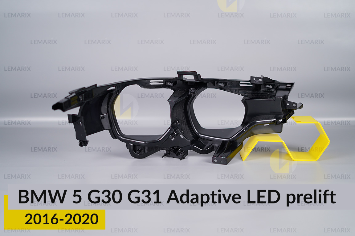 Декоративна маска середня BMW 5 G30 G31 Adaptive LED (2016-2020) дорест ліва