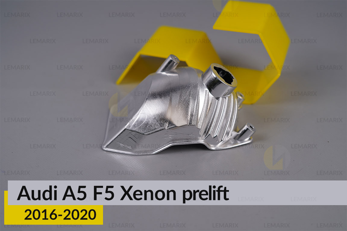 Хромована маска світлорозсіювача Audi A5 F5 Xenon (2016-2020) дорест ліва
