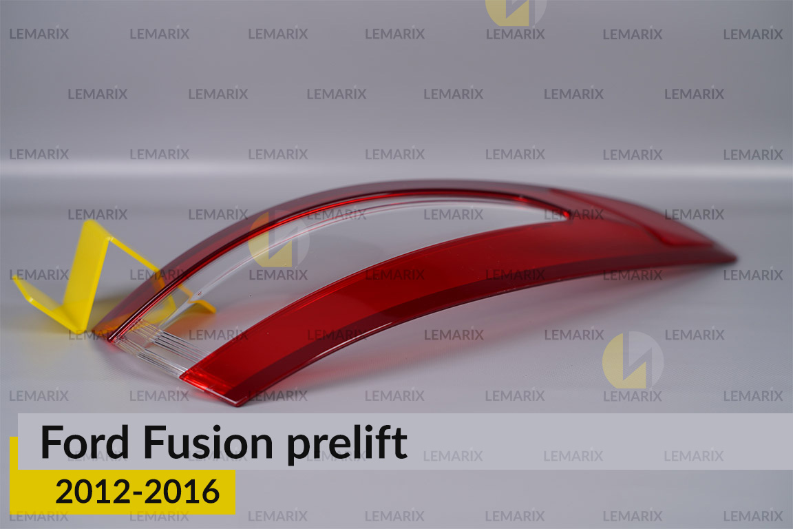 Скло заднього ліхтаря зовнішнє в крилі Ford Fusion (2012-2016) дорест ліве