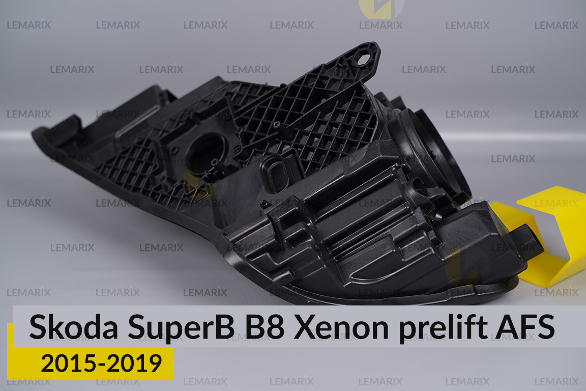 Корпус фари Skoda SuperB B8 Xenon AFS (2015-2019) дорест правий