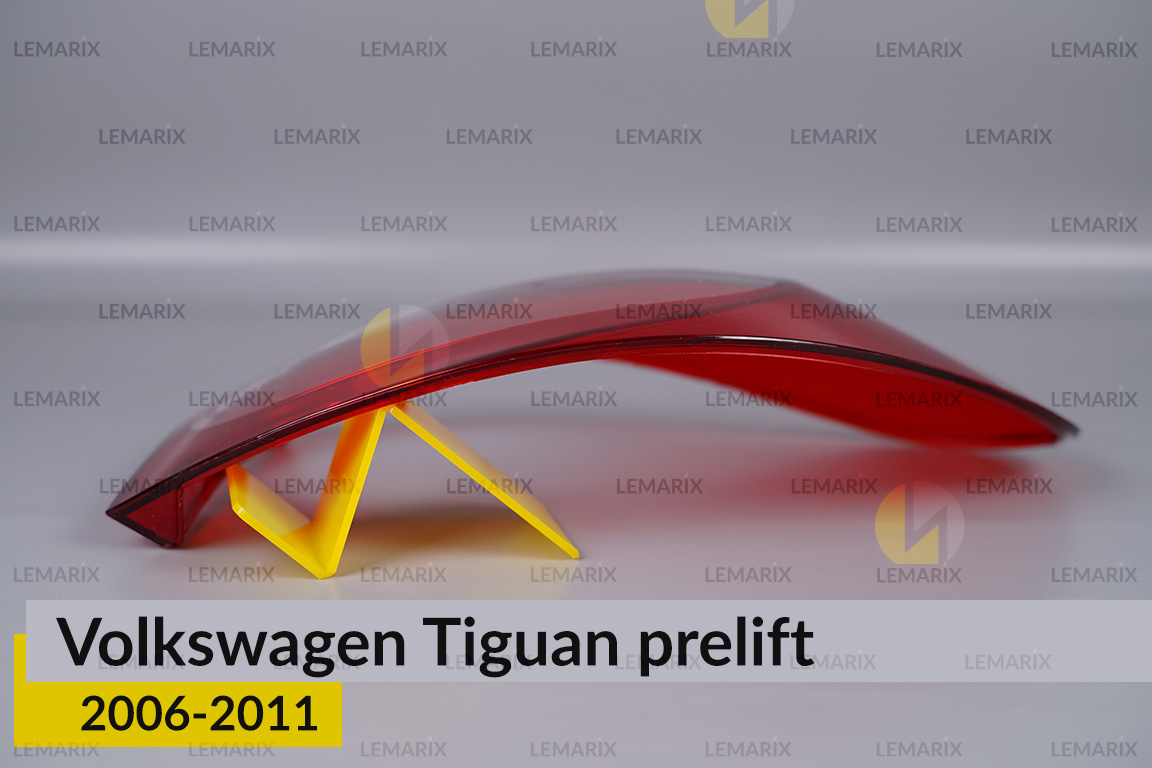 Скло заднього ліхтаря зовнішнє в крилі VW Volkswagen Tiguan (2006-2011) дорест праве