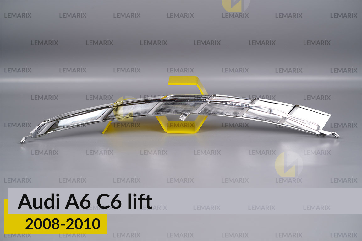 Хромована декоративна маска верхня Audi A6 C6 (2008-2010) рест права