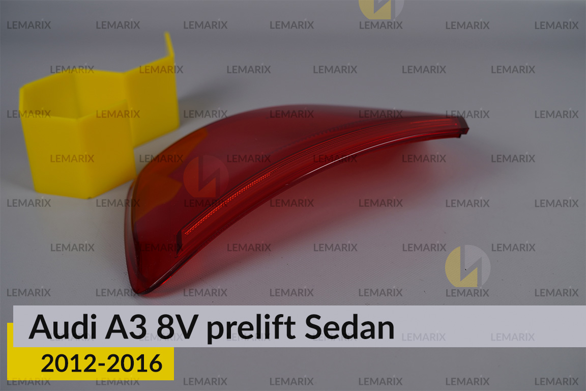 Скло заднього ліхтаря зовнішнє в крилі Audi A3 8V Sedan (2012-2016) дорест праве