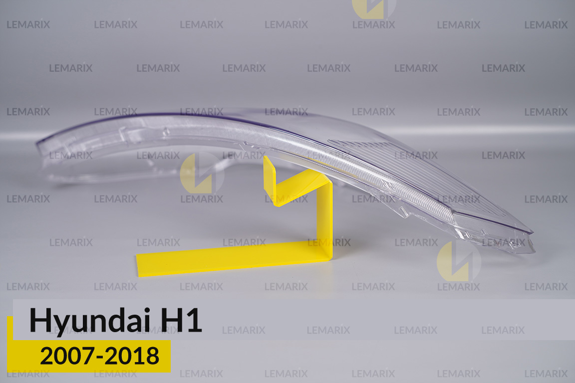 Скло фари Hyundai H1 (2007-2018) праве