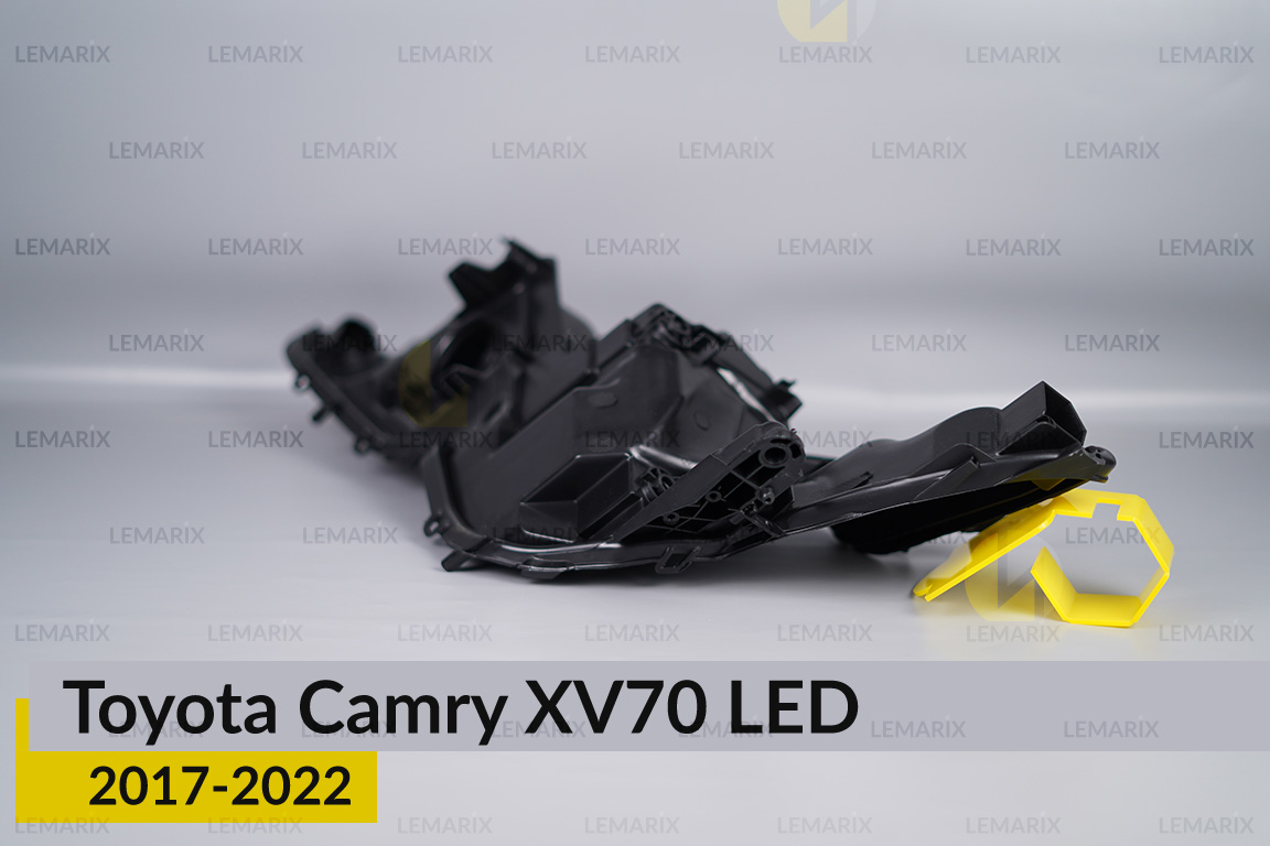 Корпус фари Toyota Camry XV70 LED (2017-2022) правий