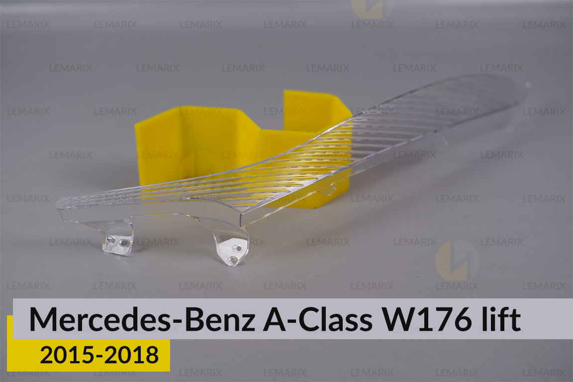 Декоративний абажур фари верхній Mercedes-Benz A-Class W176 (2015-2018) рест правий