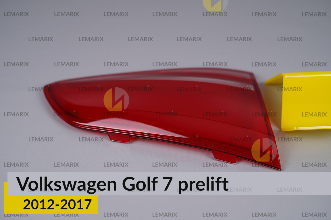 Скло заднього ліхтаря внутрішнє в кришці багажника VW Volkswagen Golf 7 (2012-2017) дорест ліве