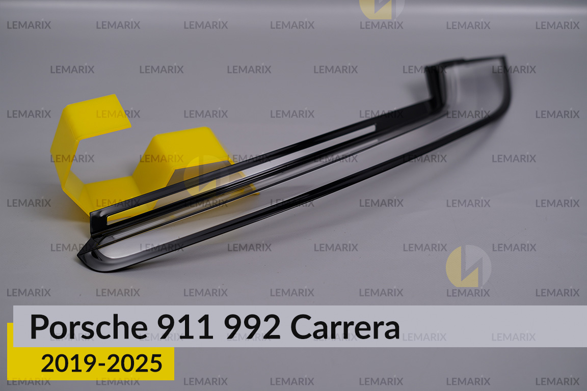Скло заднього ліхтаря Porsche 911 992 Carrera (2019-2025) праве
