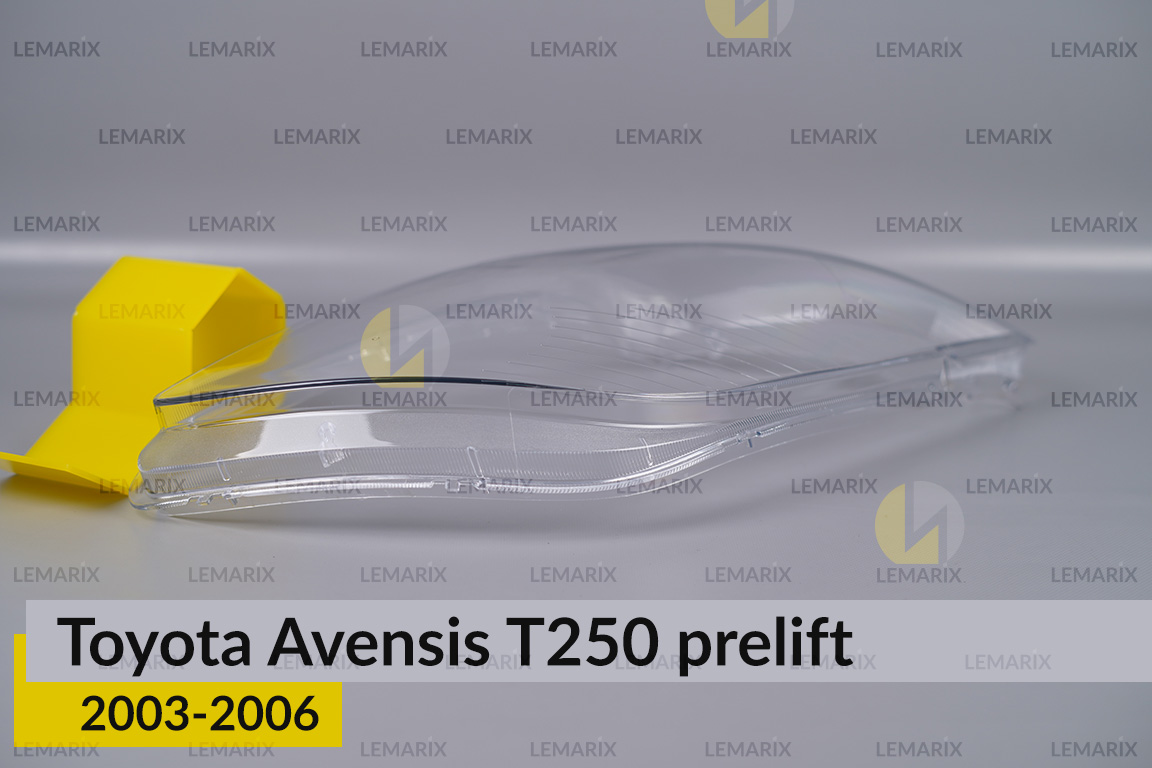 Скло фари Toyota Avensis T250 (2003-2006) дорест праве