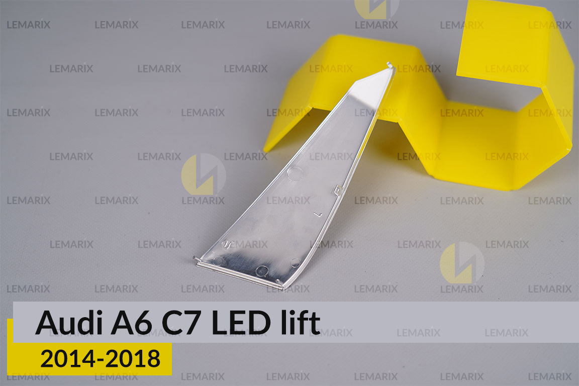 Хромована декоративна планка Audi A6 C7 LED (2014-2018) рест права