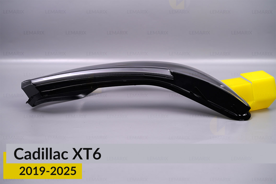 Скло фари Cadillac XT6 (2019-2026) праве