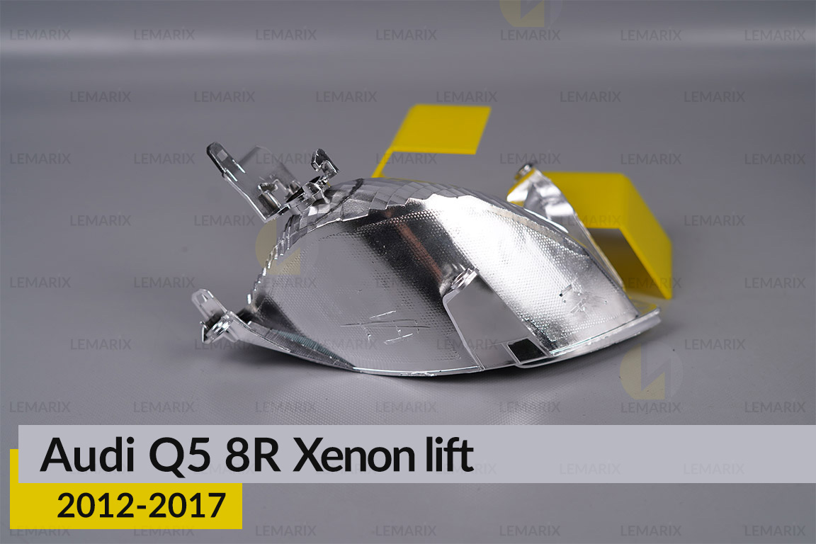 Хромована маска світлорозсіювача Audi Q5 8R Xenon (2012-2017) рест права