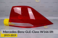 Скло заднього ліхтаря зовнішнє в крилі Mercedes-Benz GLE-Class W166 (2015-2019) рест праве