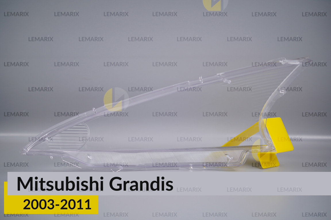 Скло фари Mitsubishi Grandis (2003-2011) праве