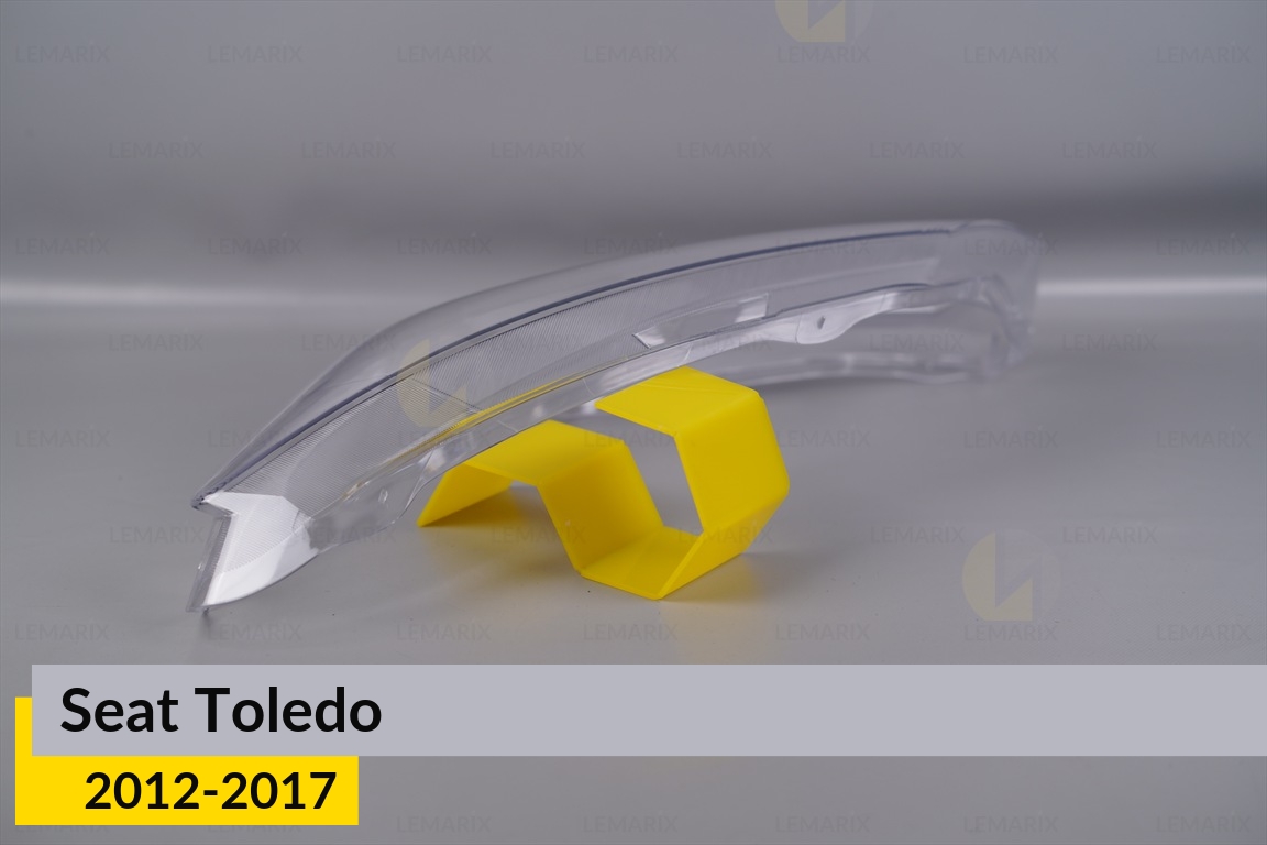 Скло фари Seat Toledo (2012-2017) ліве