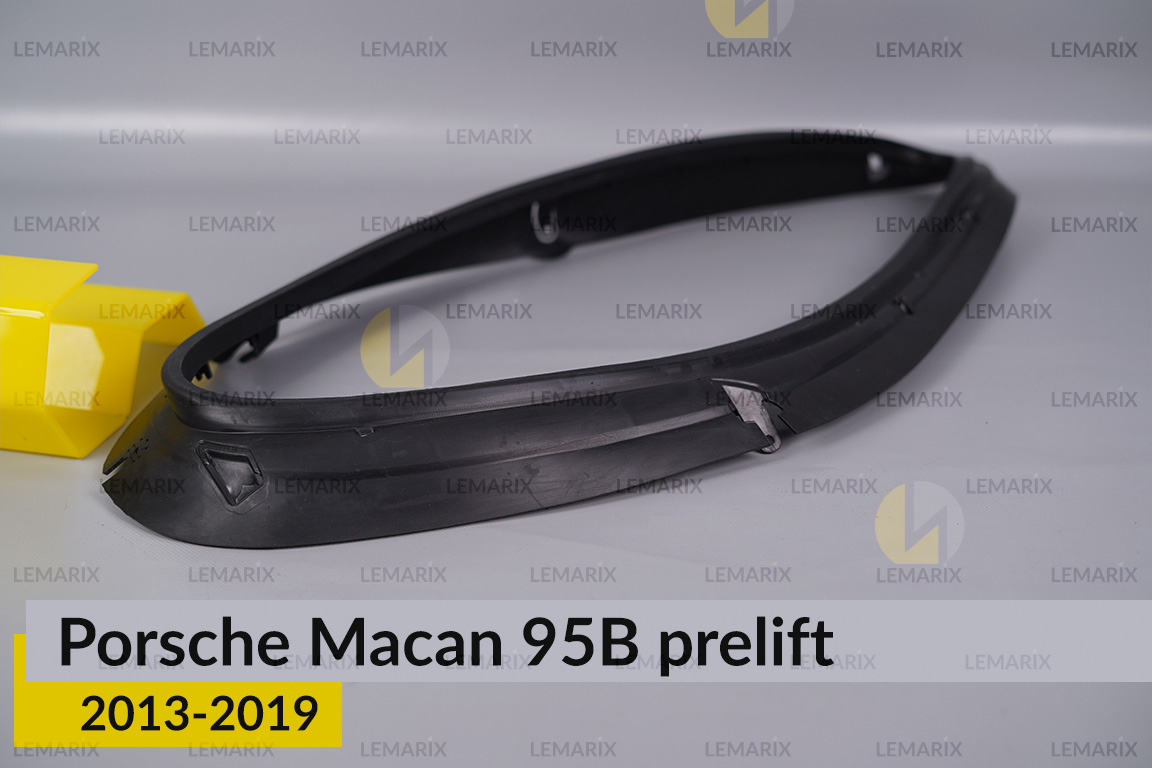 Ущільнювач фари Porsche Macan 95B (2013-2019) дорест правий
