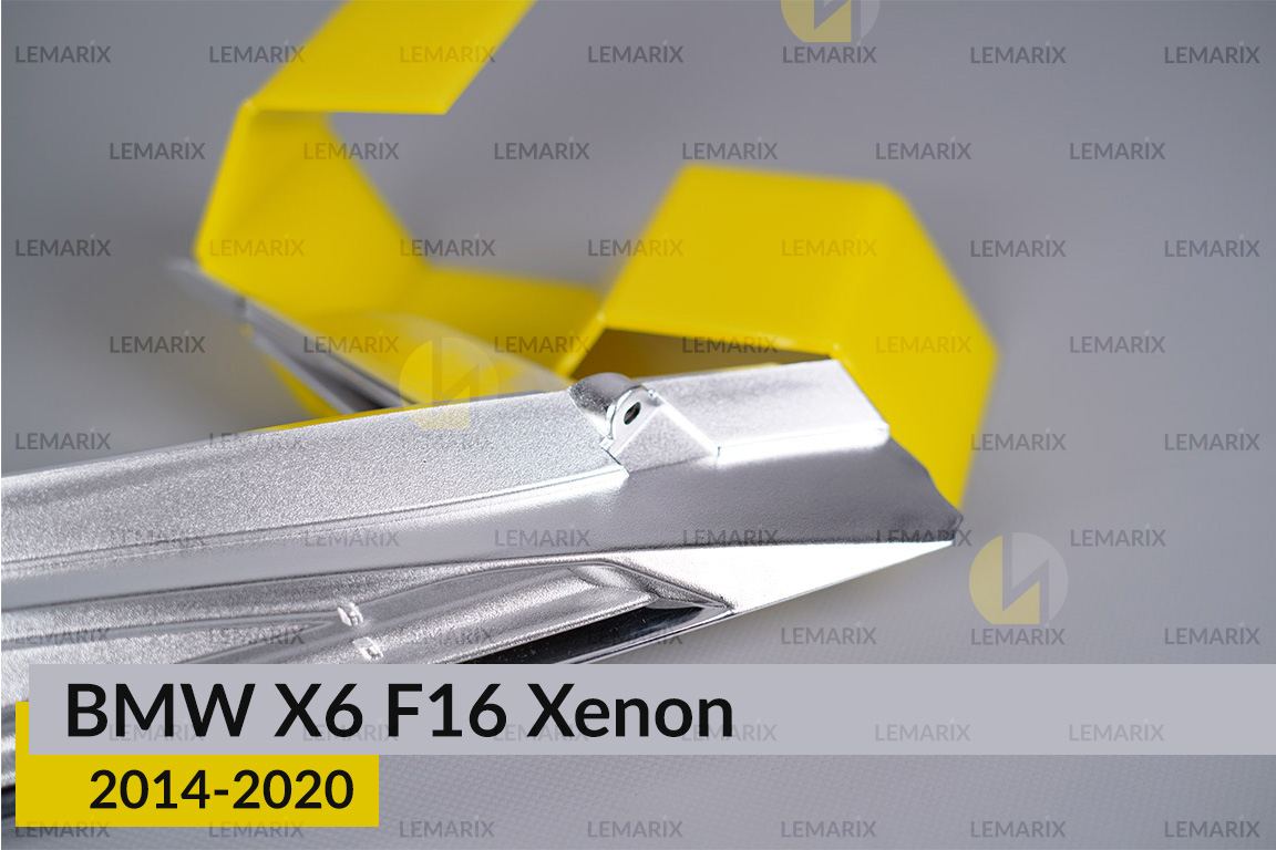 Хромована декоративна маска під світловод BMW X6 F16 Xenon (2014-2020) права