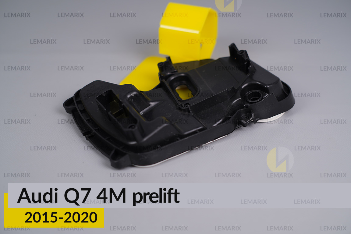 Сервісний комплект корпуса фар Audi Q7 4M (2015-2020) дорест правий