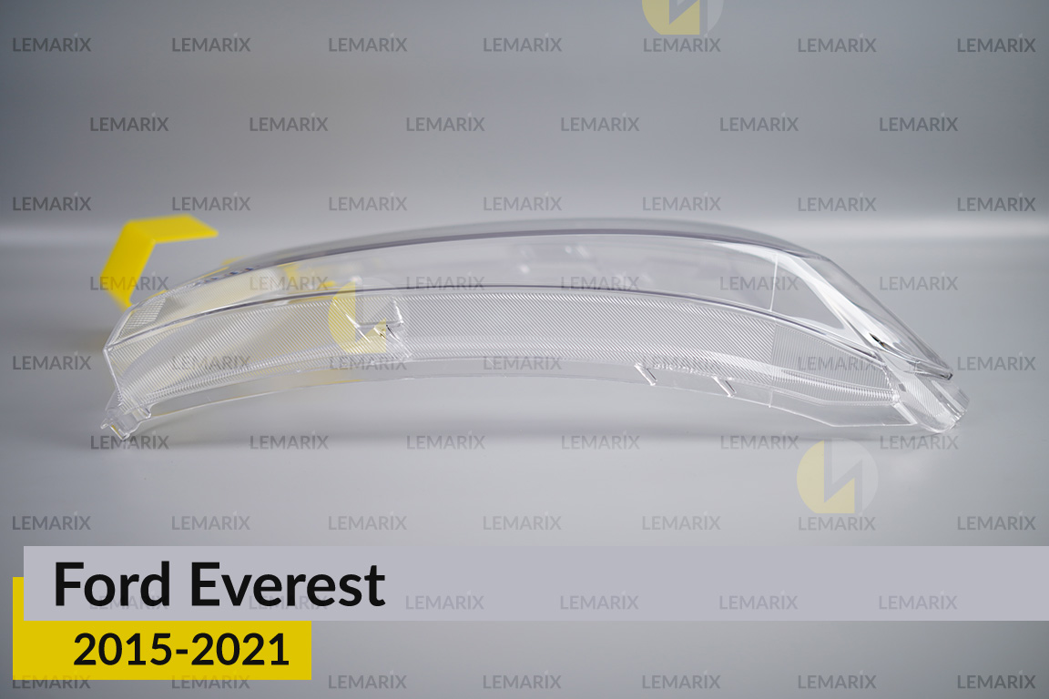 Скло фари Ford Everest (2015-2021) праве