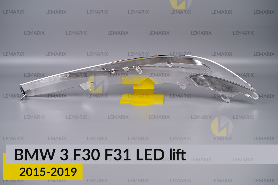 Хромована декоративна маска верхня BMW 3 F30 F31 LED (2015-2019) рест ліва
