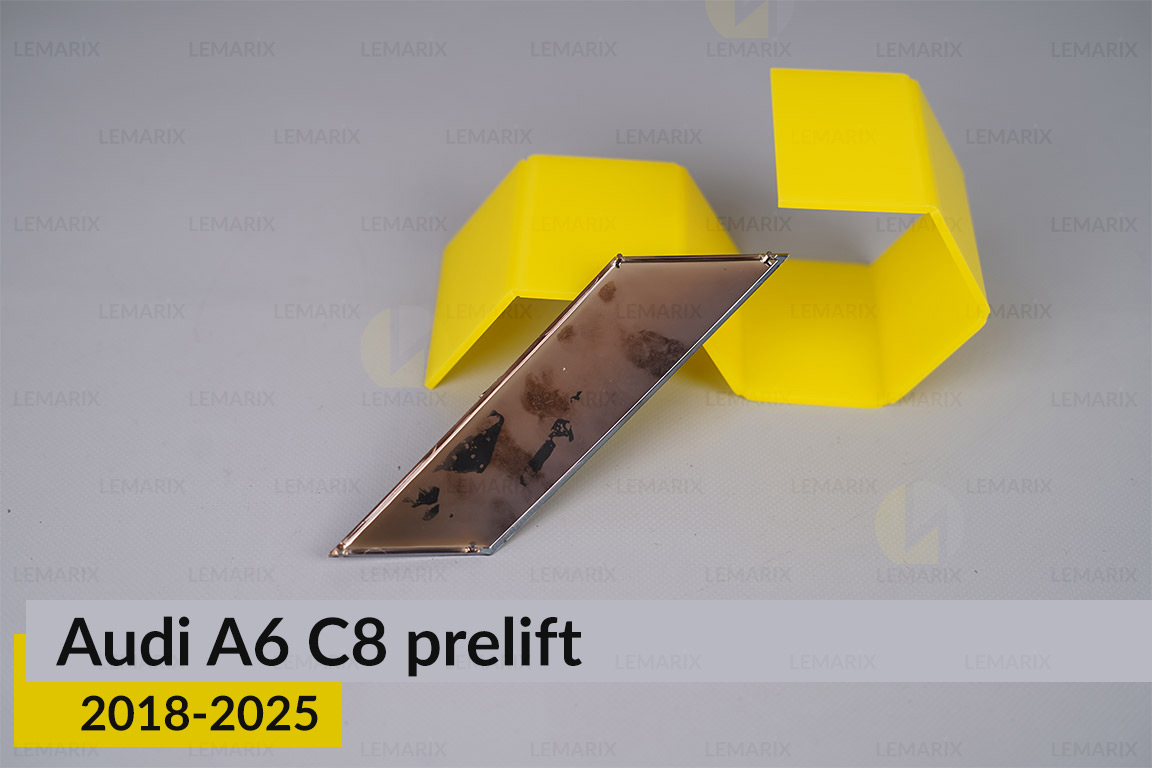 Декоративна планка Audi A6 C8 (2018-2025) дорест права