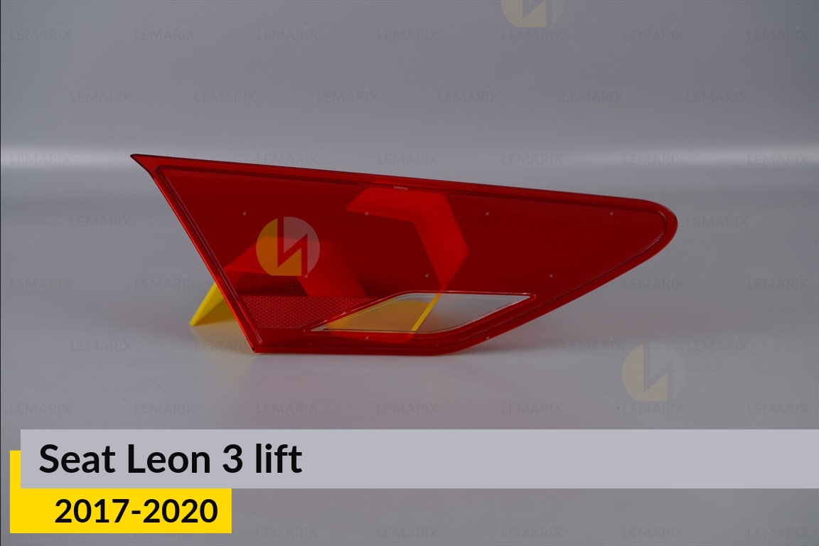 Скло заднього ліхтаря внутрішнє в кришці багажника Seat Leon 3 (2017-2020) рест праве