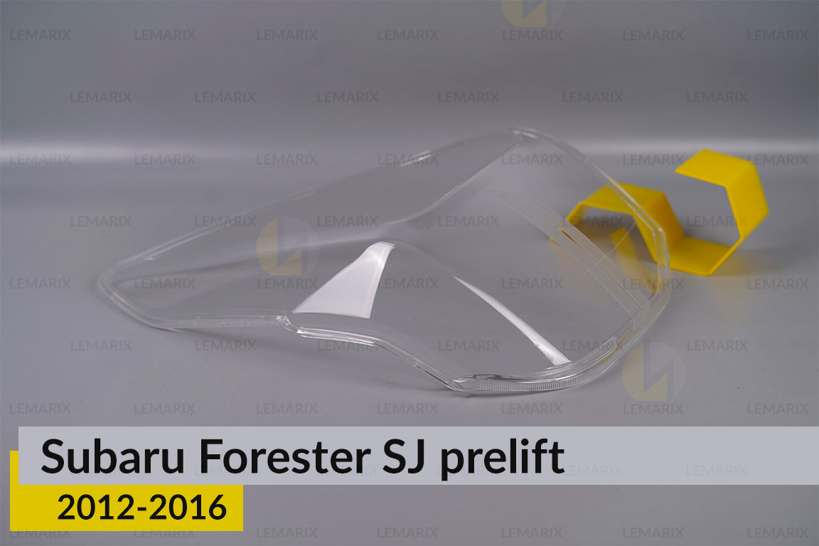 Скло заднього ліхтаря Subaru Forester SJ (2012-2016) дорест праве