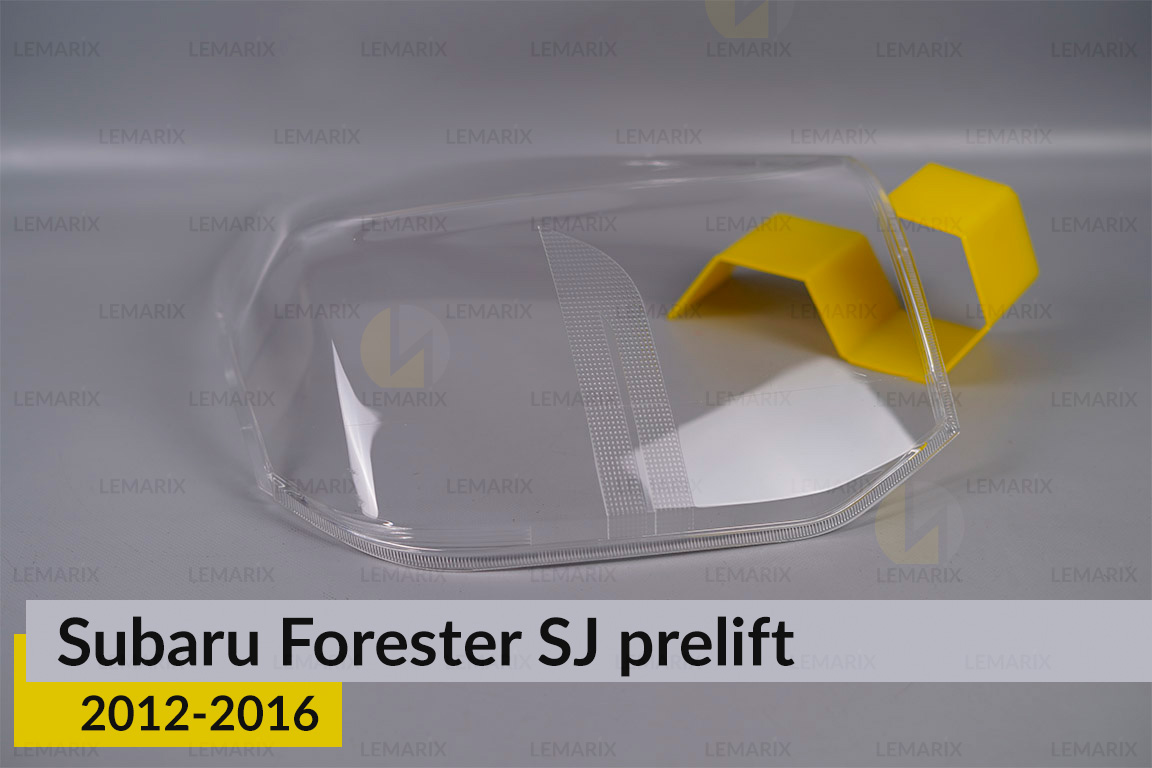 Скло заднього ліхтаря Subaru Forester SJ (2012-2016) дорест праве