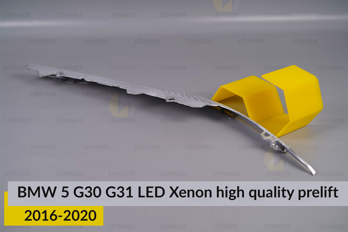 Хромована декоративна маска верхня BMW 5 G30 G31 LED Xenon HQ (2016-2020) дорест права