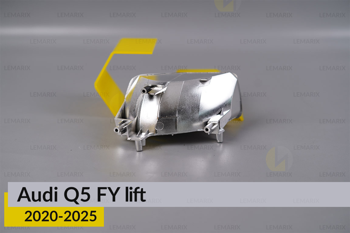 Хромована маска світлорозсіювача Audi Q5 FY (2020-2025) рест ліва