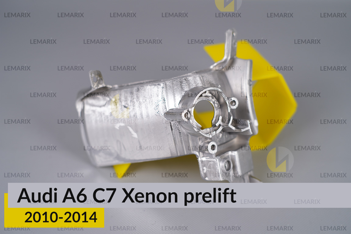 Хромований відбивач поворотника Audi A6 C7 Xenon (2010-2014) дорест правий