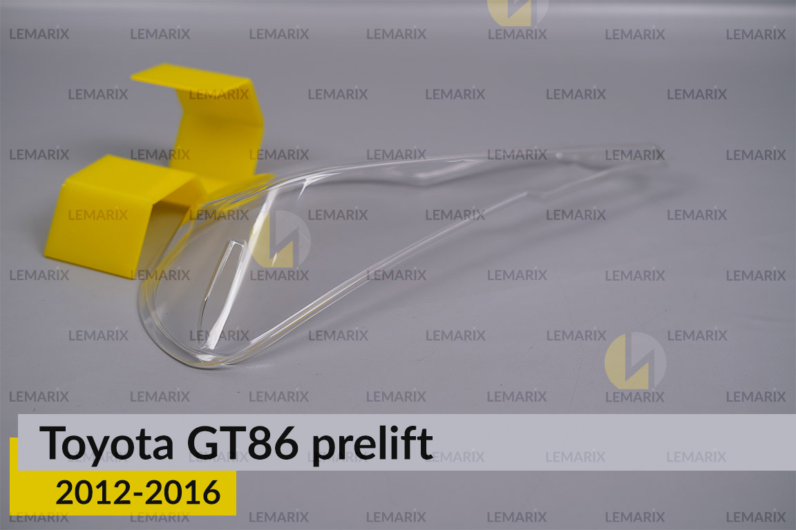 Скло заднього ліхтаря Toyota GT86 (2012-2016) дорест праве