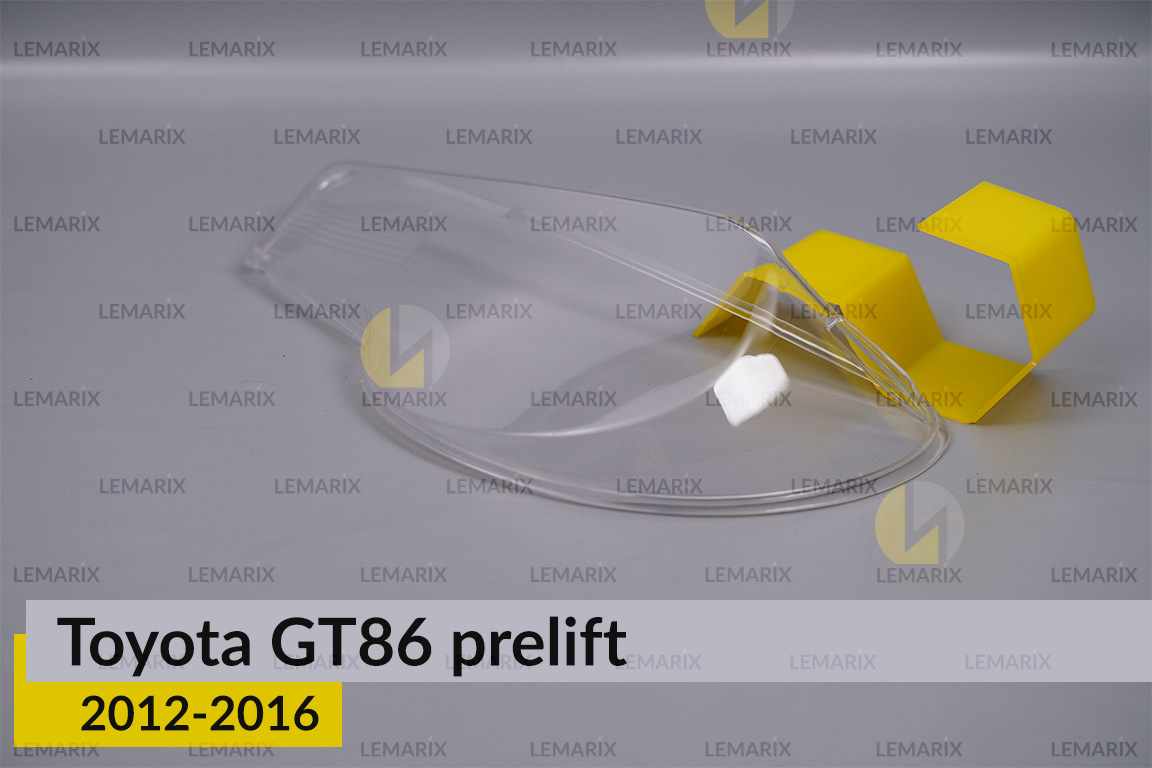 Скло заднього ліхтаря Toyota GT86 (2012-2016) дорест праве