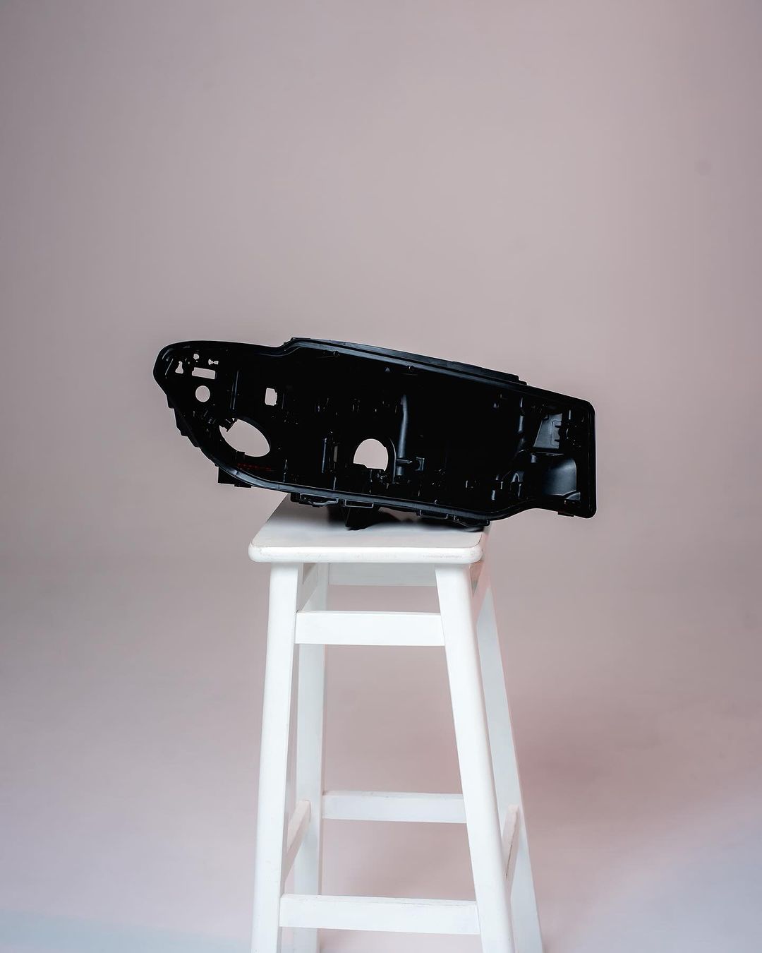 Корпус фари є важливою частиною систем автомобільної оптики