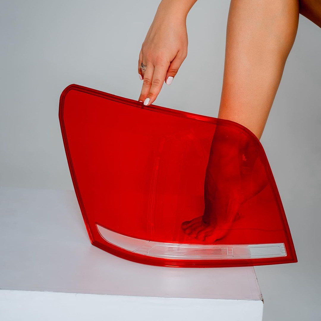 Чому мотор ремонтує моторист, електрику ремонтує електрик, а фари ремонтує майстер із автосвітла! 🚗💡